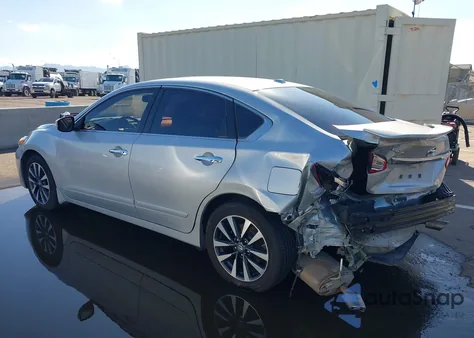 2017 Nissan Altima 2.5 Sv из США, поврежденный, VIN 1N4AL3AP1HC157402